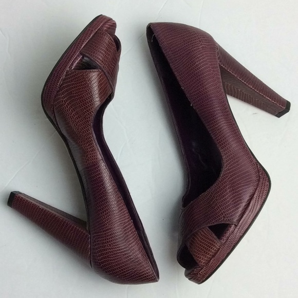 Steven Madden Ladies Mauve Snakeskin Heels Sz 8.5 - Picture 2 of 8